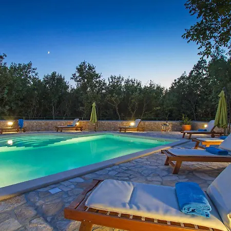 Marina By Interhome Vila *